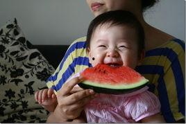 吃瓜的搞笑照片,那些让人捧腹的搞笑吃瓜瞬间