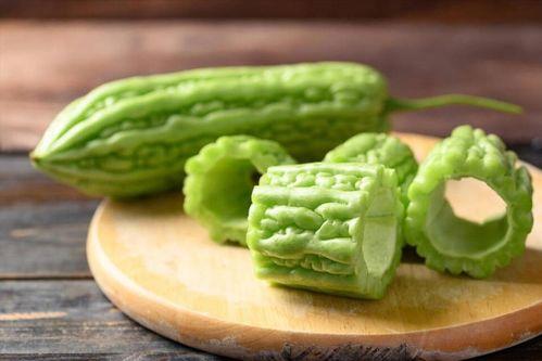 吃瓜菜菜,揭秘娱乐圈的甜蜜与苦涩