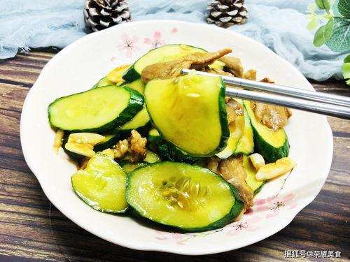 吃瓜菜菜,揭秘娱乐圈的甜蜜与苦涩